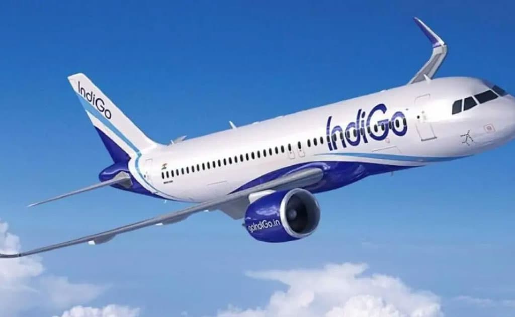 ఇండిగో ఎయిర్‌లైన్స్‌కు భారీ షాక్: DGCA విధించిన ₹22.20 కోట్ల రికార్డు జరిమానా