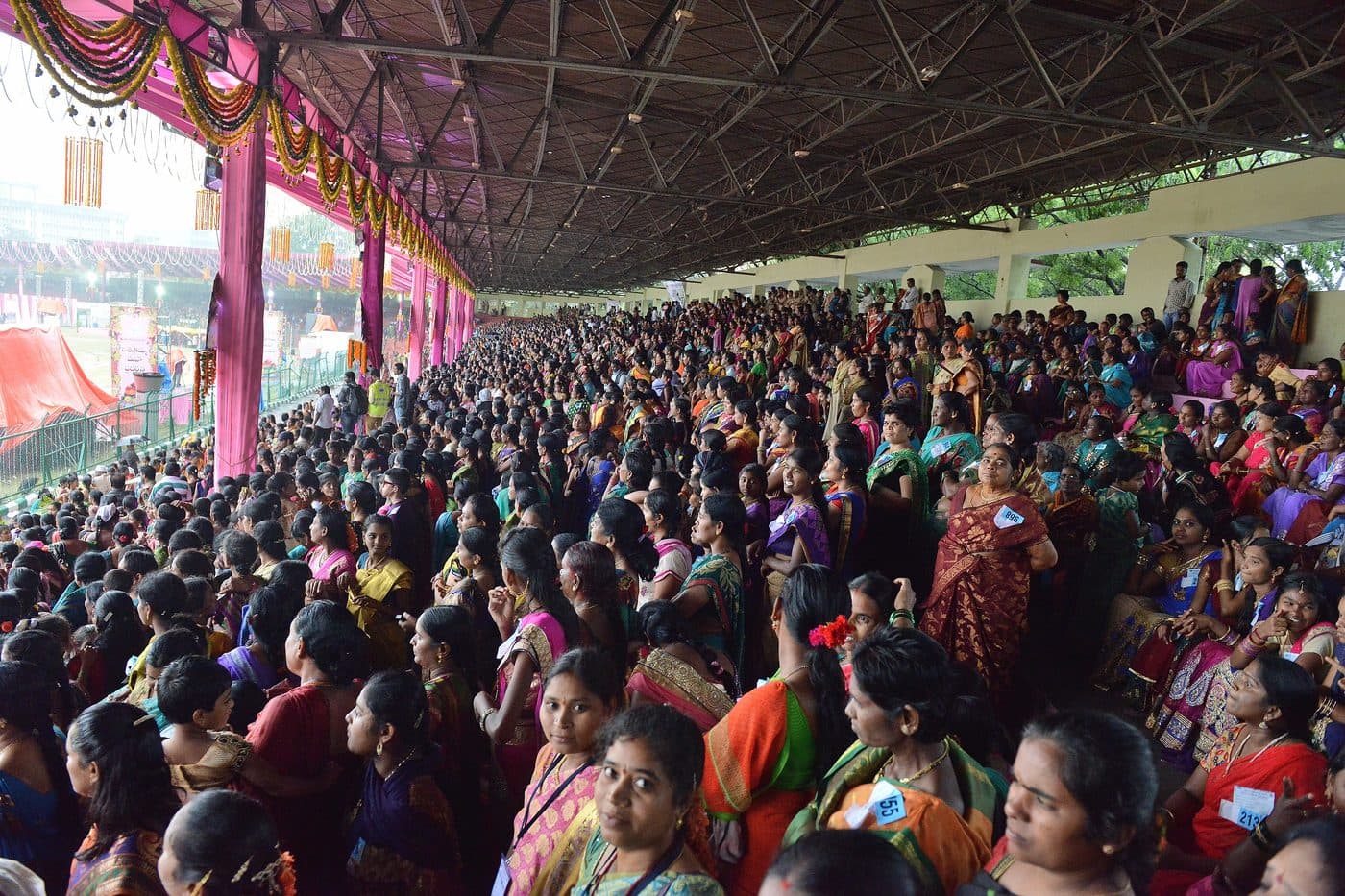 బతుకమ్మ ఎలా పేర్చాలి + తంగేడు, గునుగు పూలు — స్టెప్ బై స్టెప్ గైడ్ + ఇంటి-DIY