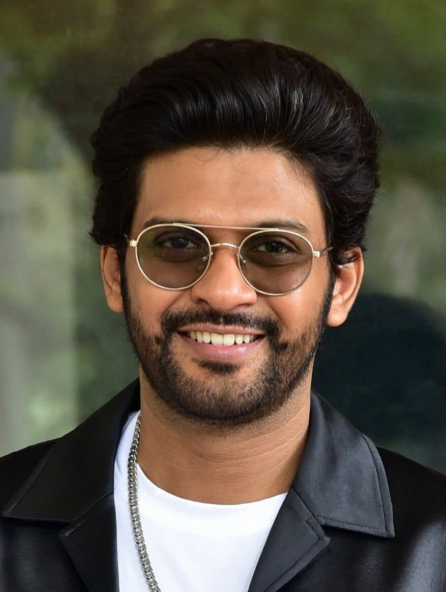 నవీన్ పోలిశెట్టి — తెలుగు సినిమా న్యూ-జనరేషన్ కామెడీ హీరో